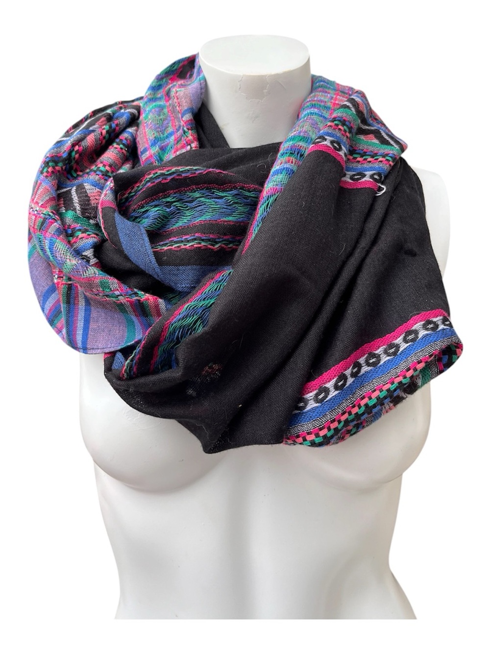 Multicolor Infinity Scarf Embroidered Geometric Design One Size - Picture 1 of 2